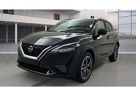 Nissan Qashqai Tekna+ 1.3 DIG-T MHEV Head-Up Bose Pano