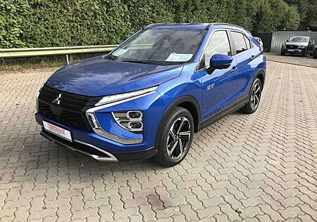 Mitsubishi Eclipse Cross Plug-In Hybrid Plus Intro-P. Navi