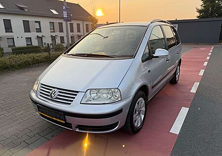 VW Sharan Volkswagen 2.0 Family*Automatik*2.Hd*17Tkm*Clima*Top