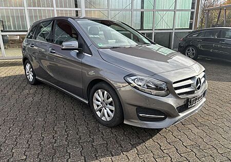 Mercedes-Benz B 180 gebraucht kaufen Mercedes-Benz B 180 B-Klasse Style AHK Navigation anklappbare Spiegel