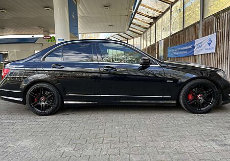 Mercedes-Benz C 200 (BlueEFFICIENCY) 7G-TRONIC Avantgarde AMG LİNE