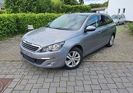 Peugeot 308 SW 1.6 eHDi Business-Line Panoramdach Navi