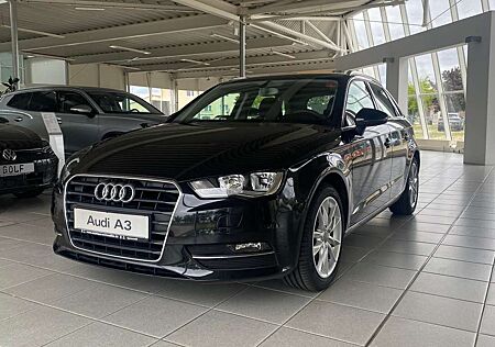 Audi A3 Sportback Attraction TFSI 6-Gang