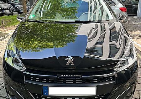 Peugeot 208 5-Türer PureTech 82 Style