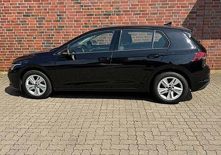 VW Golf Volkswagen VIII 1.5 TSI ACC/Klima/Tel./Sitzhei