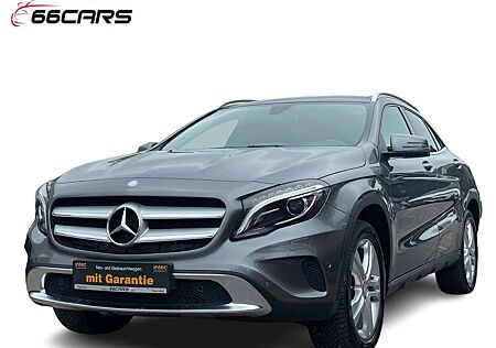 Mercedes-Benz GLA 180 Score*Pano*Bi-Xenon*PDC*Sport-Fahrwerk*