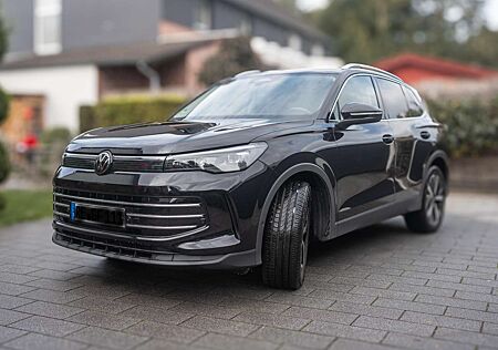 VW Tiguan Volkswagen 1.5 eTSI OPF DSG Elegance