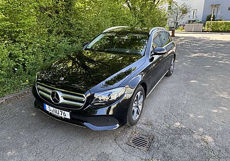 Mercedes-Benz E 200 4Matic T 9G-TRONIC Avantgarde
