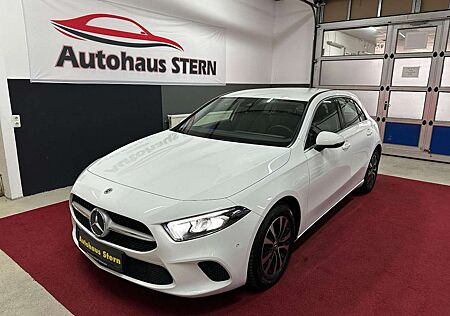 Mercedes-Benz A 180 *Kamera*PDC*LED*Carplay*AmbienteBeleuchtung