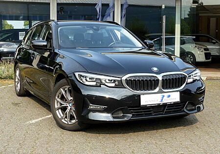 BMW 320 i touring sport line Aut. Navi AHKschwenk. PDC L