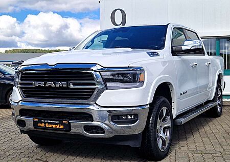 Dodge RAM 1500 5.7l V8 4x4 Laramie Crew Cab, LED