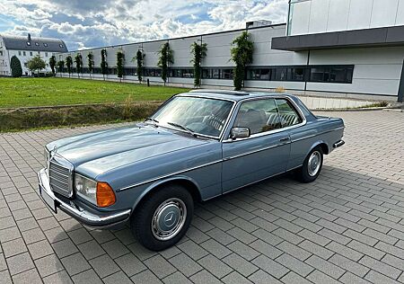 Mercedes-Benz CE 280 Leder Cognac Braun/Schiebedach/Original