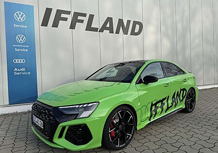 Audi RS3 2.5 TFSI*quattro*Matrix*Pano*RS Abgas*