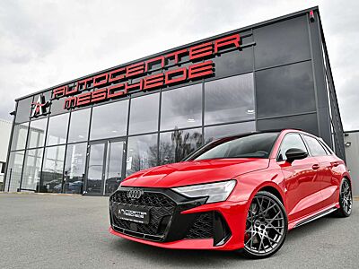 Audi RS3 Sportback 2.5 TFSI HUD* Carbon* Pano* GRAIL!