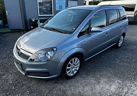 Opel Zafira B Edition