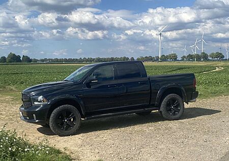Dodge RAM 1500 Sport