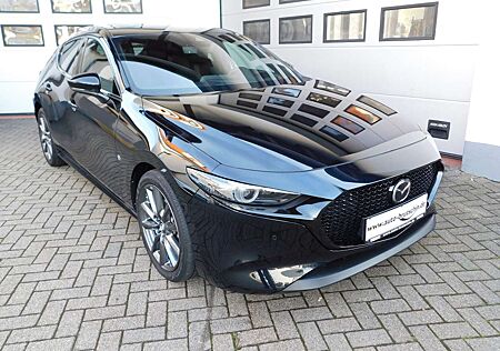 Mazda 3 SKY-G150 Selection Design-P./Premium-P./Bose/Kam