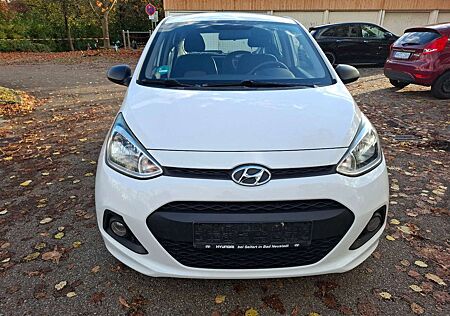 Hyundai i10 Classic*Klima*Kupplung Neu*Scheckgeftgepflegt