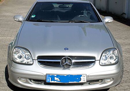 Mercedes-Benz SLK 200