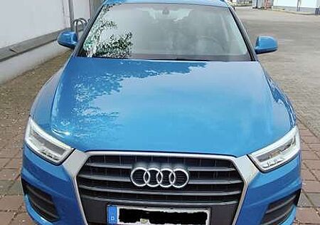 Audi Q3 2.0 tdi Sport 150cv