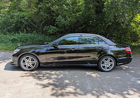 Mercedes-Benz E 350 - AMG*Voll*AHK*Avantgarde