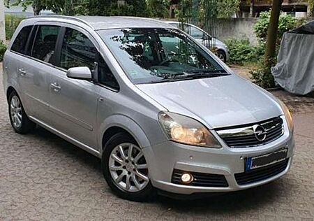 Opel Zafira 1.9 CDTI Automatik Navi