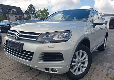 VW Touareg Volkswagen V6 TDI BMT*Exclusive*360*Leder*Luftfeder