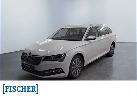 Skoda Superb Combi 2.0TDI DSG Style Matrix AHK Navi ACC
