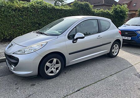 Peugeot 207 75 Urban Move