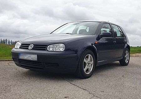 VW Golf Volkswagen 1.4