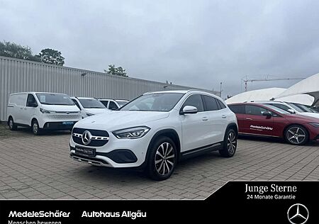 Mercedes-Benz GLA 200 d Progressive Kam Park LED Lenkradh 19"