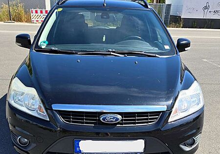 Ford Focus Turnier Turnier 1.6 16V Style