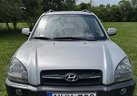 Hyundai Tucson 2.0 CRDi VGT 2WD Automatik GLS