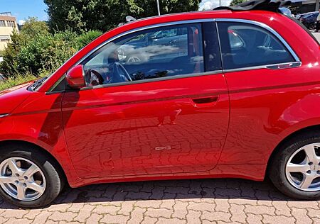 Fiat 500 Elektro 500e RED
