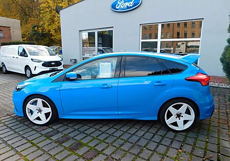 Ford Focus Lim. RS