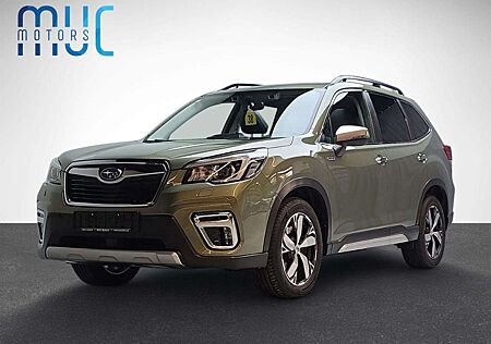 Subaru Forester Platinum in Jasper Green Allrad