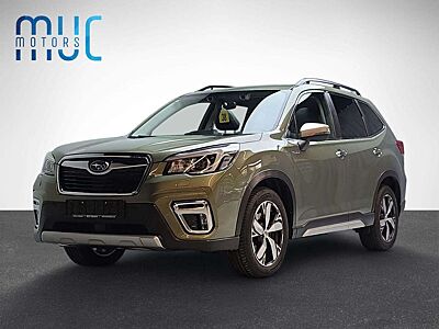 Subaru Forester Platinum in Jasper Green Allrad