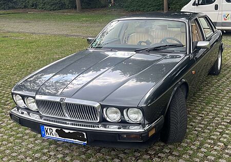 Jaguar XJ6 3.2 S