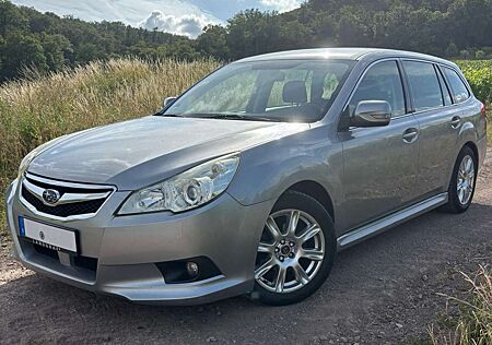 Subaru Legacy TÜV 04/2027 | Benzin | das ideale Familienauto