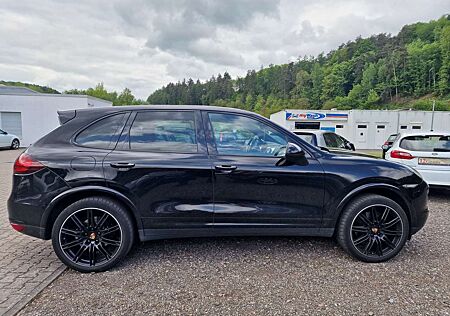 Porsche Cayenne NAVI-Standhzg-XENON-AHK-PANO-DACH-SITZKLIMA-20"-WR