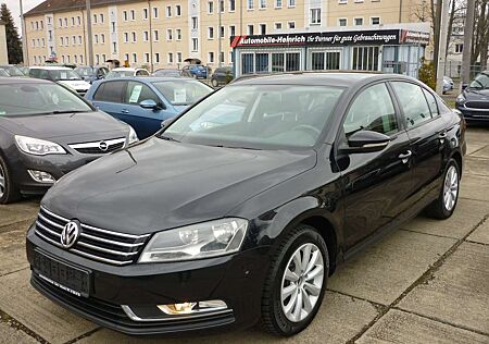 VW Passat Volkswagen 1.4 TSi Trendline PDC! Sitzheizung! AHK!