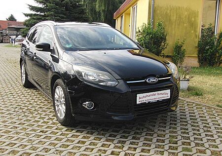 Ford Focus Turnier 1.6 EcoBoost Start-Stopp-System Titanium