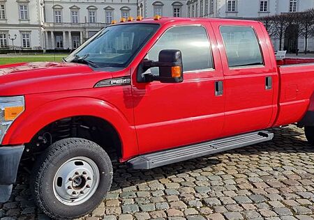 Ford F 350 6.2 L V8 4x4 Crew Cab SUPER DUTY Doppelk. 6 Sitzer