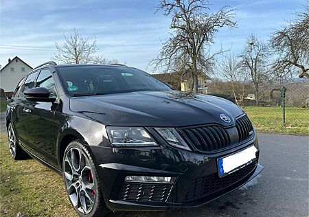 Skoda Octavia Combi 2.0 TSI DSG RS
