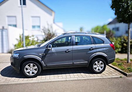 Chevrolet Captiva 2.4 2WD LT