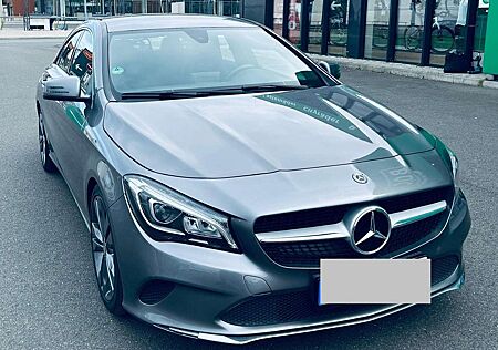 Mercedes-Benz CLA 180 7G-DCT