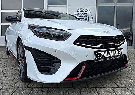 Kia Pro_ceed ProCeed / pro_cee'd ProCeed 1.6 T-GDI DCT GT 2.HD SHZ NAV KAM LED