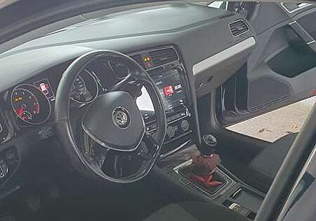 VW Golf Volkswagen 5p 1.2 tsi Comfortline