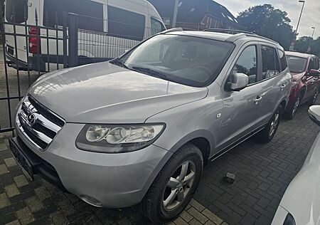 Hyundai Santa Fe 2.7 Klima 7 Sitzer Gas LPG