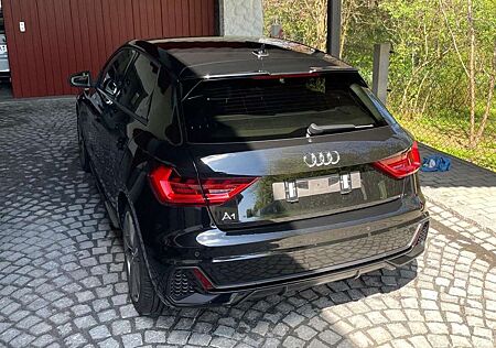 Audi A1 35 TFSI Sportback S tronicS line